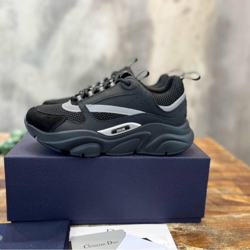 Dior Men's Black and Gray Sneakers Worn/New